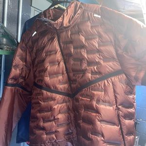 2xl bronze Nike aeroloft jacket
